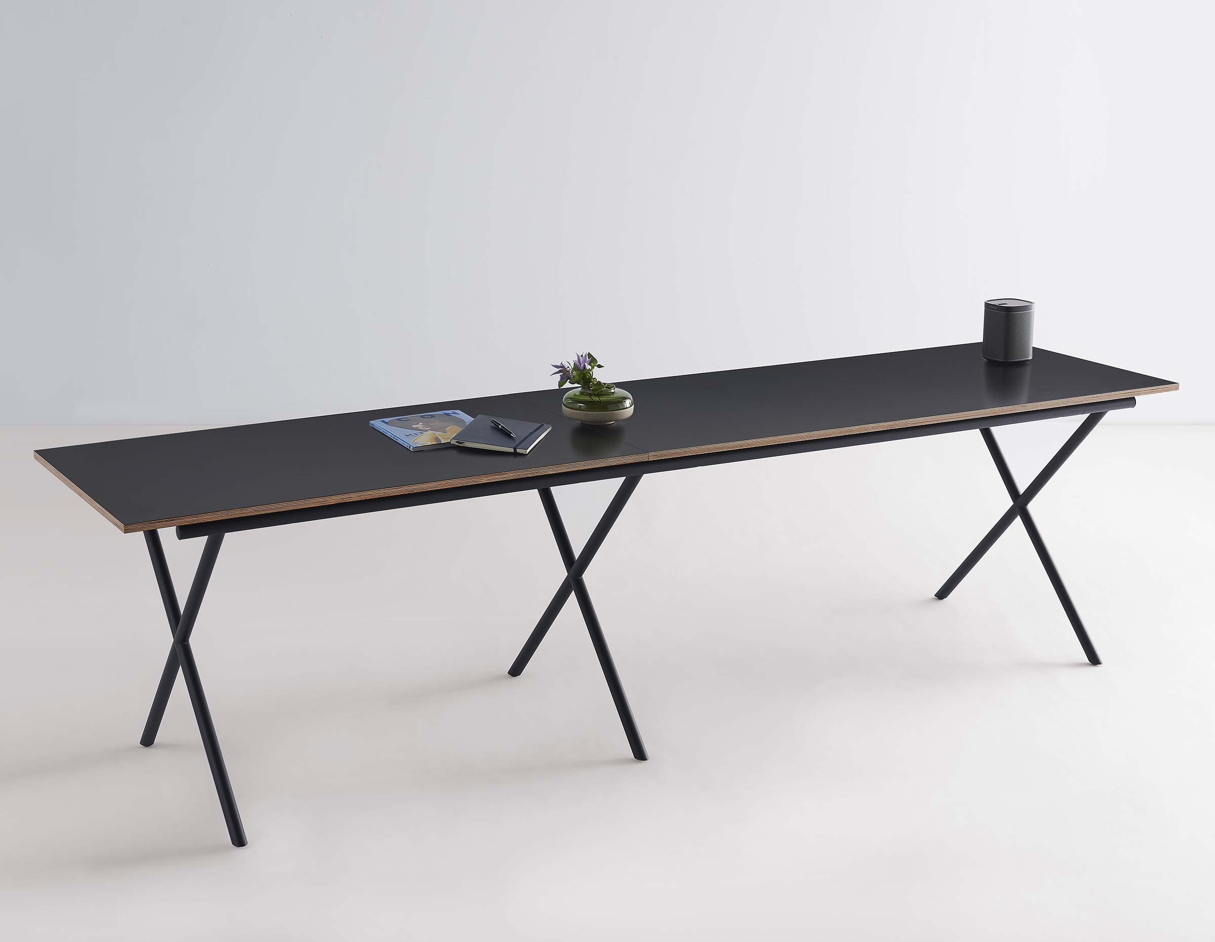 Ito atelier table