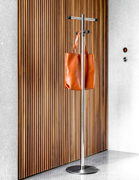 Pom Garderobenstaender